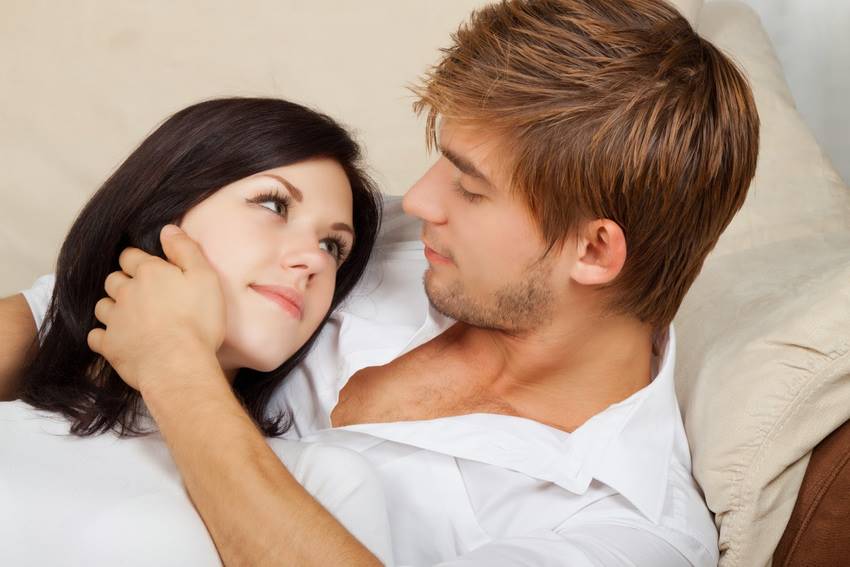 10 мужских страхов, которые мешают развитию отношений на разных стадиях любви
