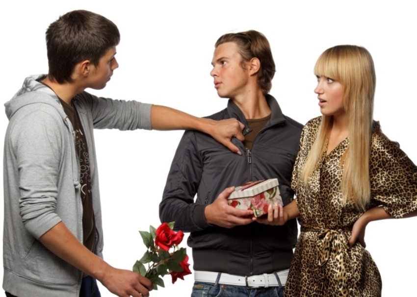 8 способов вызвать ревность у мужчин